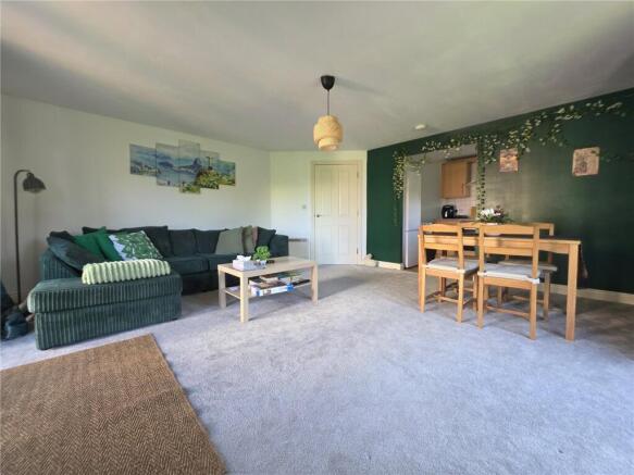 Open Plan Lviing