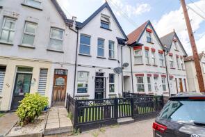 145a, Westcliff Park Drive, Westcliff-on-sea SS0 9LS