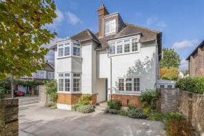 26, Montana Road, London SW20 8TW