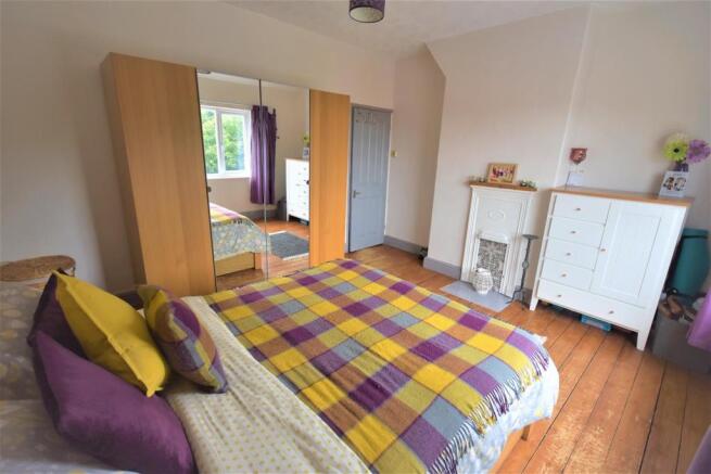 9 Park Road New Bed 1 rev.JPG
