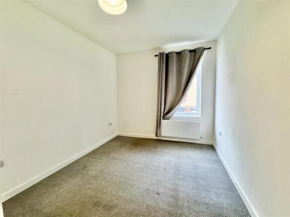 1 bed Terraced for sale Image 9
