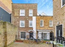 Flat 6, 25 Field Gate House, Watford Field Road, Watford WD18 0BH