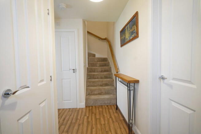 3 bed Semi-Detached for sale Image 5
