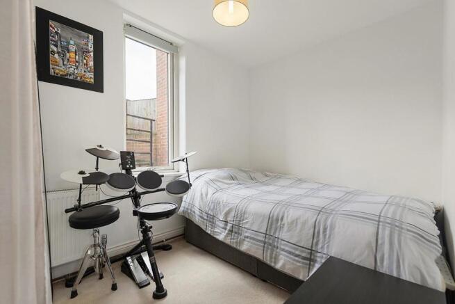 Bedroom (2).jpg