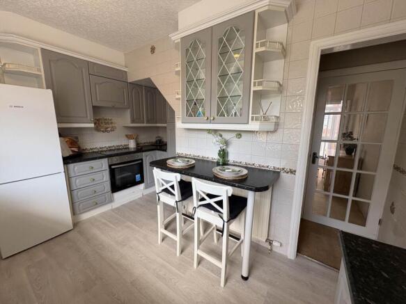 2 bed Terraced for sale Image 4