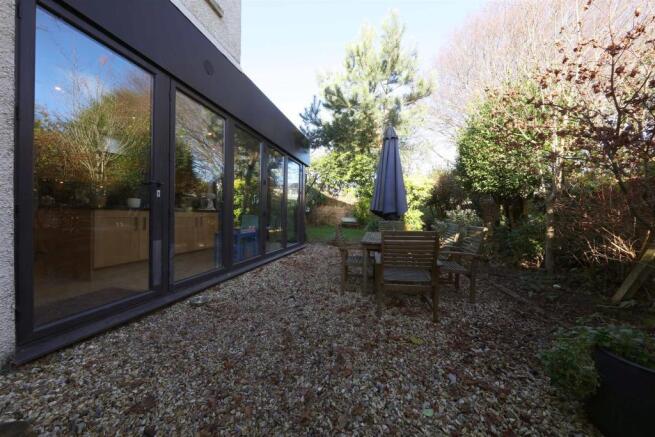 2 Highfield Rd 7493.JPG