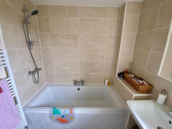 Photo 20