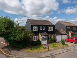 1, Capel Close, Trimley St Martin IP11 0UP