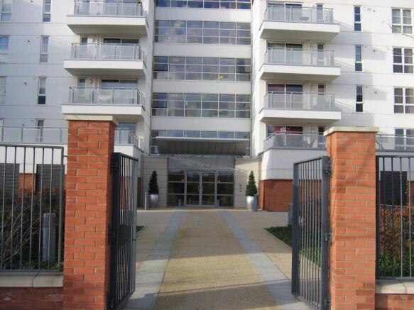 Freemans Meadow 25 e