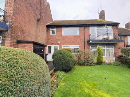 Altway Court, Aintree