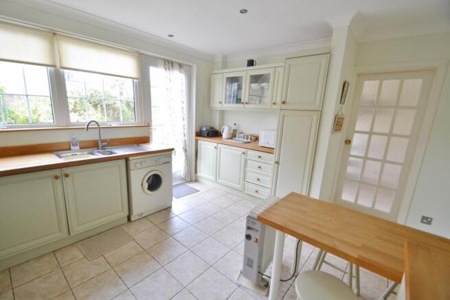Kitchen/Breakfast Ro
