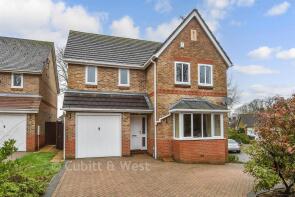 25, The Stennings, East Grinstead RH19 1PF