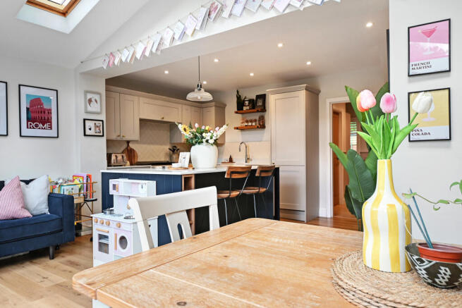 Stanhope Drive, Horsforth, LS18 photo 4