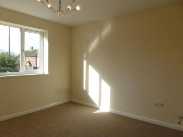 Third bedroom/Dining