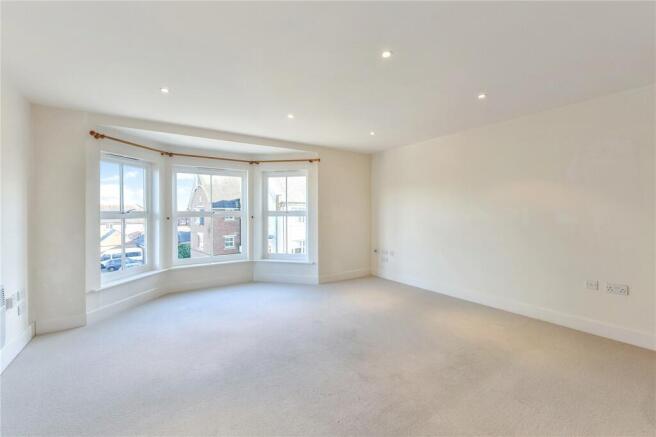 Sitting/Dining Area