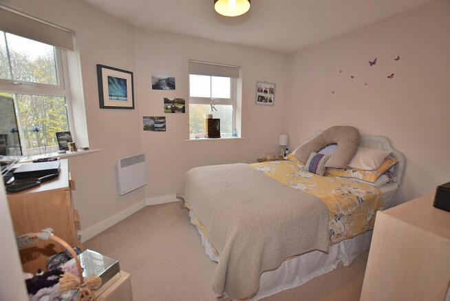 1 bed Flat for sale Image 5