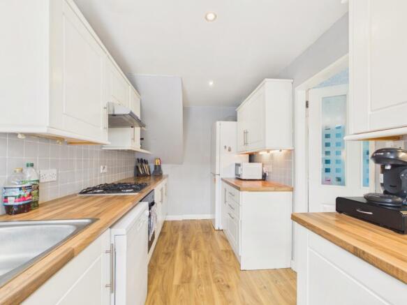 3 bed Terraced for sale Image 7