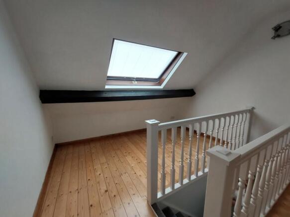 LOFT ROOM