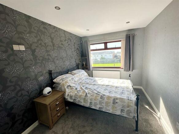 Bedroom3.jpg