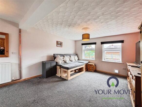 3 bed Semi-Detached for sale Image 4