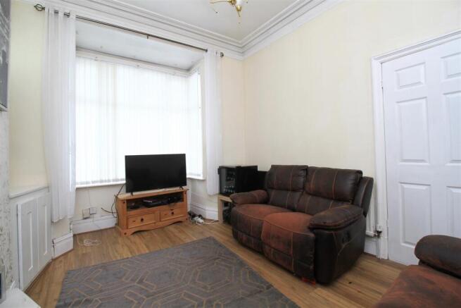 Lounge..jpg