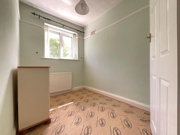 3 bed Semi-Detached for sale Image 12