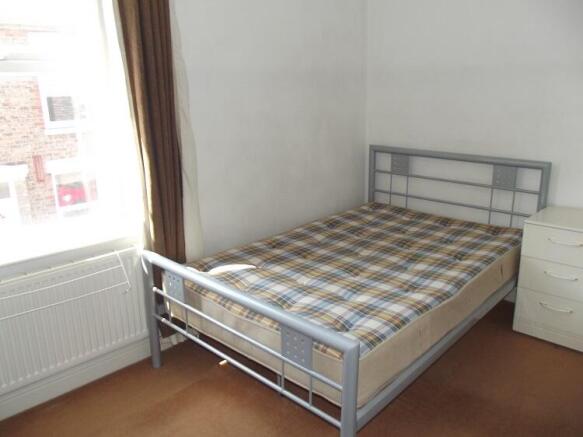 4 bed House Share to rent Image 8