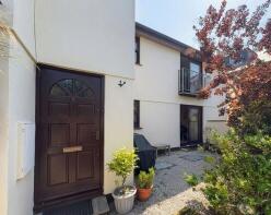 Flat 5, 42 Capella Court, Woodlane, Falmouth TR11 4QZ
