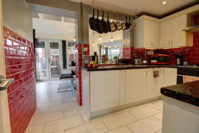 Kitchen 1a