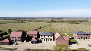 6, Hubbards Close, Combs IP14 2AQ
