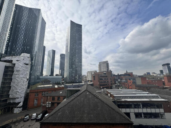 85HILLQUAYSIMG_8424.jpg