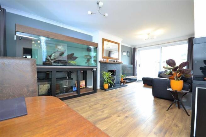 LOUNGE AND DINING AREA