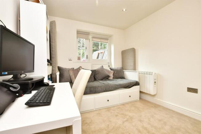 Study / Bedroom 3