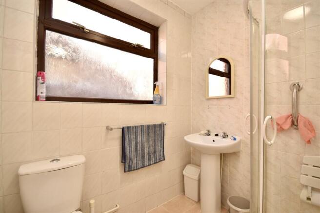 2 bed Semi-Detached Bungalow for sale Image 8