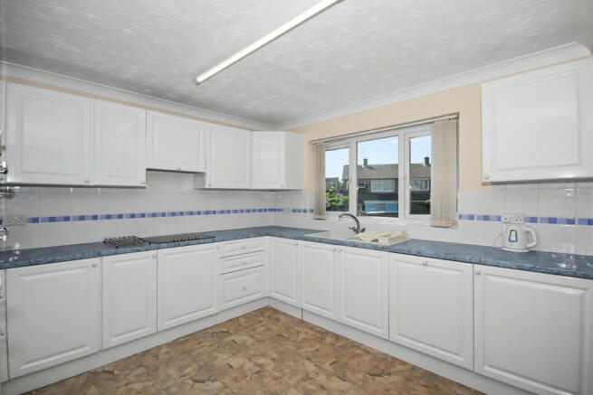 53, Castle Lane, Haverhill, Suffolk photo 4