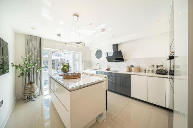 Kitchen/Dining Room