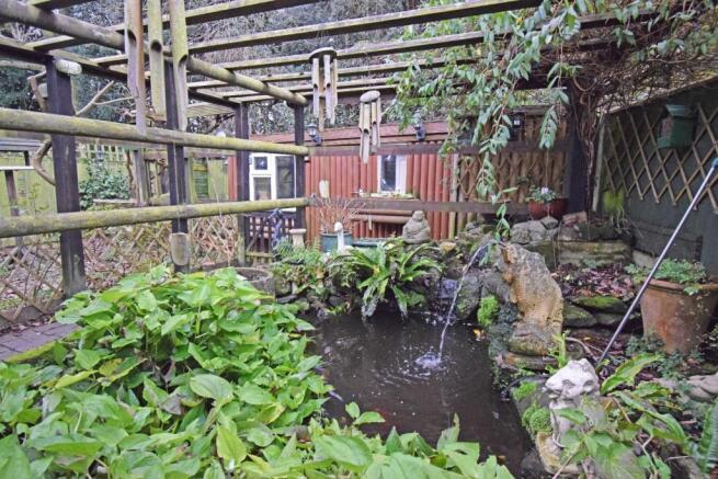 26 School Road, garden pond.jpg