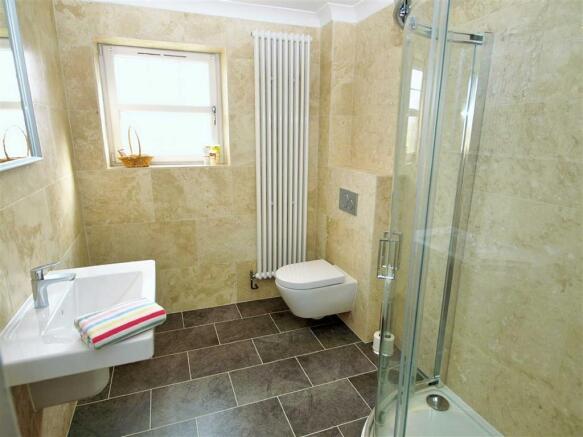 En-suite shower room
