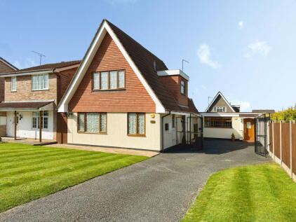 Richmond Drive, Perton, Perton, Wolverhampton, WV6 7RR