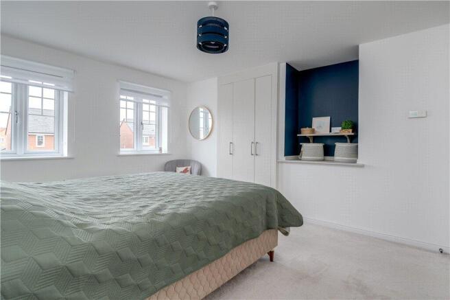 4 bed Detached for sale Image 10
