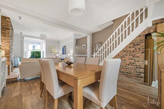 Living/Dining Room