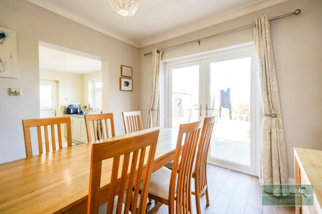 3 bed Semi-Detached for sale Image 5