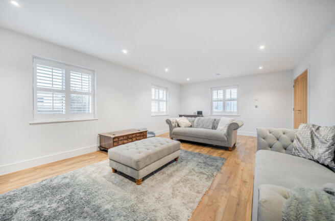 1400494-4-6981d10...