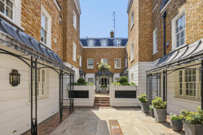3, 65 The Courtyard, Old Church Street, London SW3 5BS