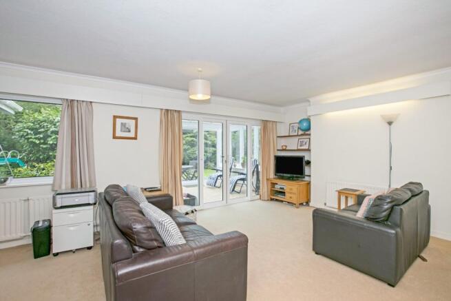Lounge/Living Room