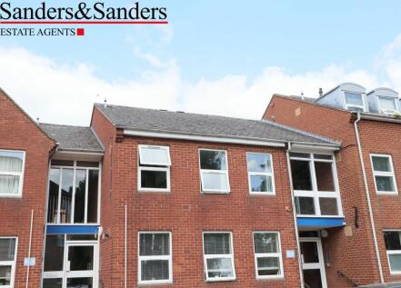 Stratford Road, Alcester, B49