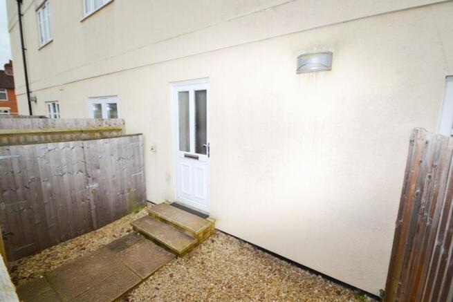 Small Courtyard Gard