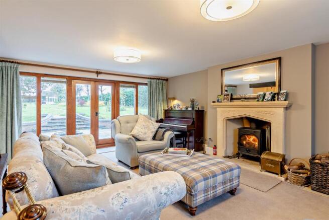 8442072-interior13-800.jpg