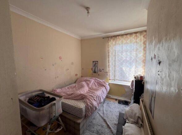 2 bed Terraced for sale Image 11