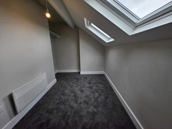 1 bed Apartment to rent Image 5